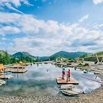 Nocky Mountains And 펜션