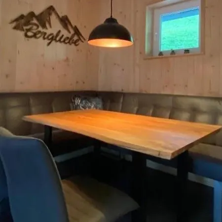 Nocky Mountains And Tatil Evi Radenthein